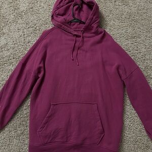 UGG EXTREMELY OVERSIZED HOODIE